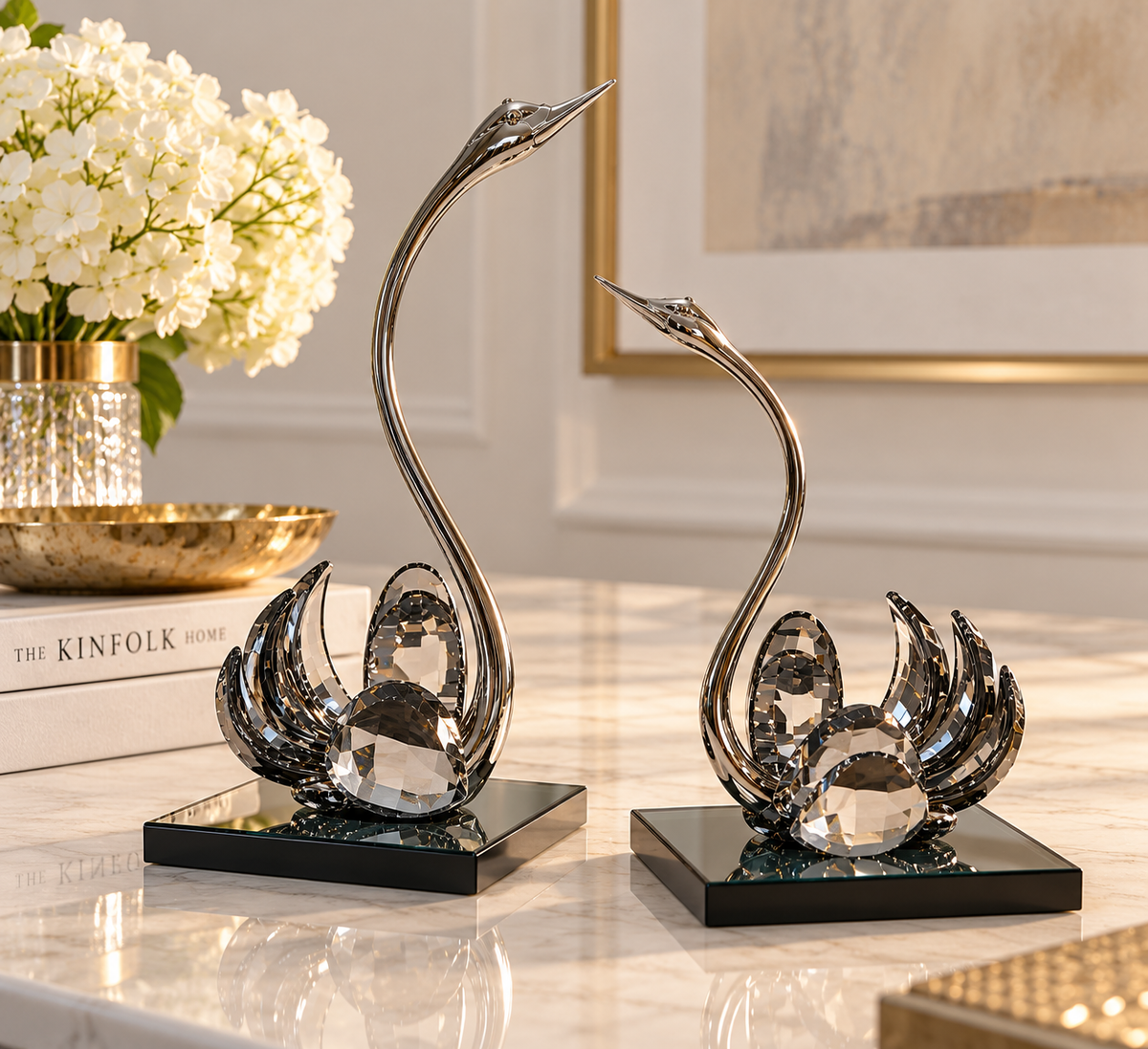 Crystal Swan Elegance