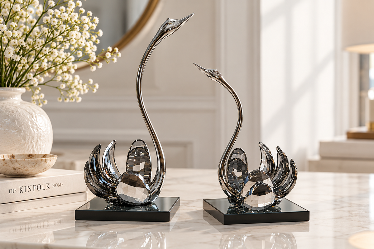 Crystal Swan Elegance